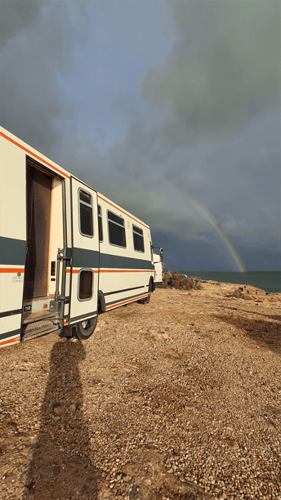 Mit dem Wohnmobil unterm Regenbogen